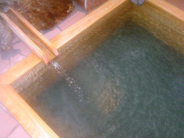 ホテル 癒しの湯　かどや 山ノ内町 エクステリア 写真