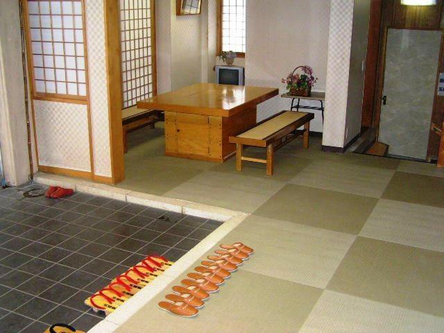 ホテル 癒しの湯　かどや 山ノ内町 エクステリア 写真