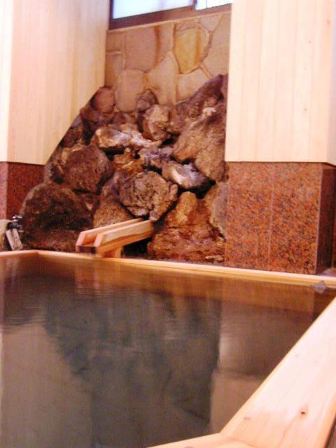 ホテル 癒しの湯　かどや 山ノ内町 エクステリア 写真